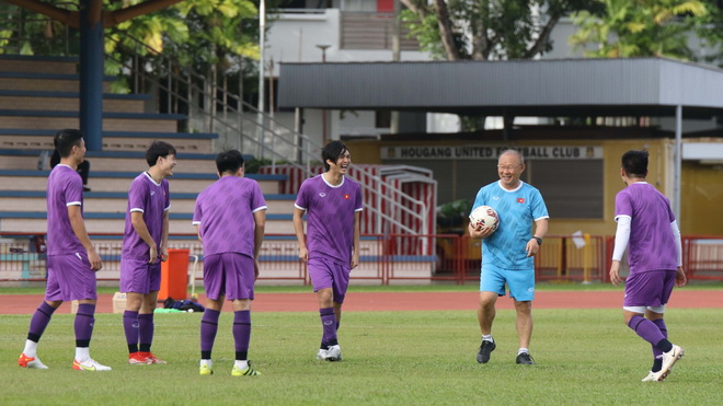 HLV Park Hang Seo: 'Tôn trọng Thái Lan nhưng chúng tôi có thể thắng'