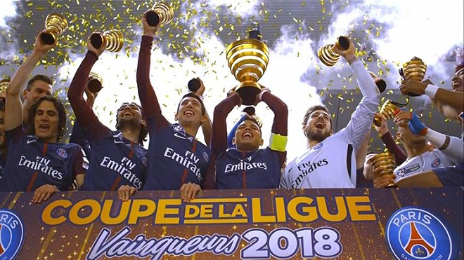 CẬP NHẬT sáng 1/4: Mourinho có hành động đặc biệt sau trận thắng Swansea. PSG giành Cúp Liên đoàn Pháp