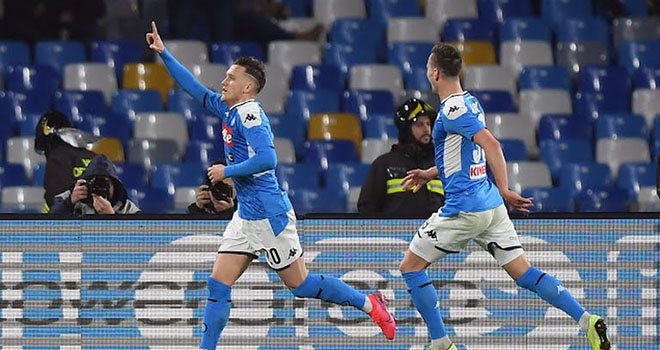 Ket qua bong da, kết quả bóng đá Ý, Napoli 2-1 Juventus, video clip napoli 2-1 Juventus, Ronaldo, bảng xếp hạng bóng đá Ý, Serie A, kết quả Juventus va Napoli, kqbd