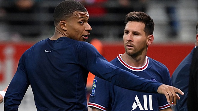 Bóng đá hôm nay 8/7: MU chấp nhận bán Ronaldo, Messi xung đột với Mbappe