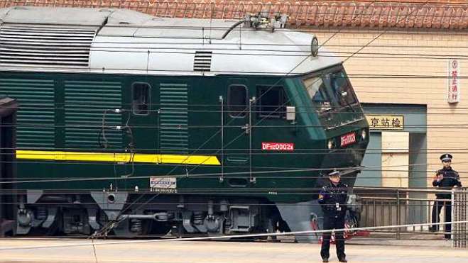 Cận cảnh đoàn tàu bọc thép bí mật chở lãnh đạo Triều Tiên Kim Jong-un