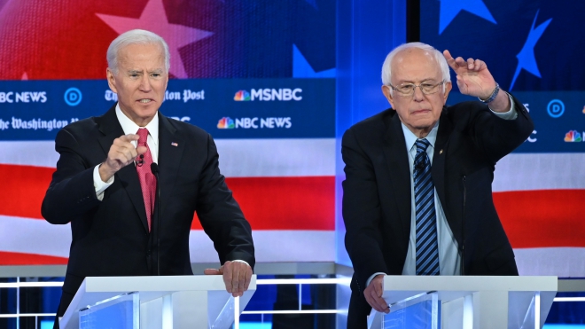 Bầu cử Mỹ 2020: Cựu Phó Tổng thống J.Biden chào đón đối thủ Michael Bloomberg