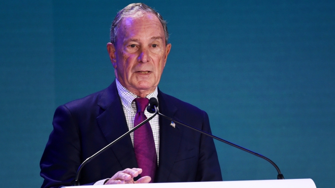 Cựu thị trưởng New York, tỷ phú Michael Bloomberg chi bộn tiền cho chiến dịch tranh cử tổng thống Mỹ