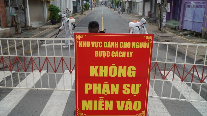 Dịch COVID-19: Đề xuất triển khai thí điểm giải pháp kiểm soát cách ly tại nhà