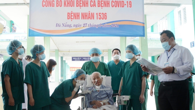 Bệnh viện Phổi Đà Nẵng công bố khỏi Covid-19 cho bệnh nhân 1536