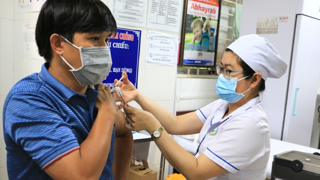 Mở rộng đối tượng tiêm vaccine phòng COVID-19 trong chiến dịch tiêm năm 2021-2022