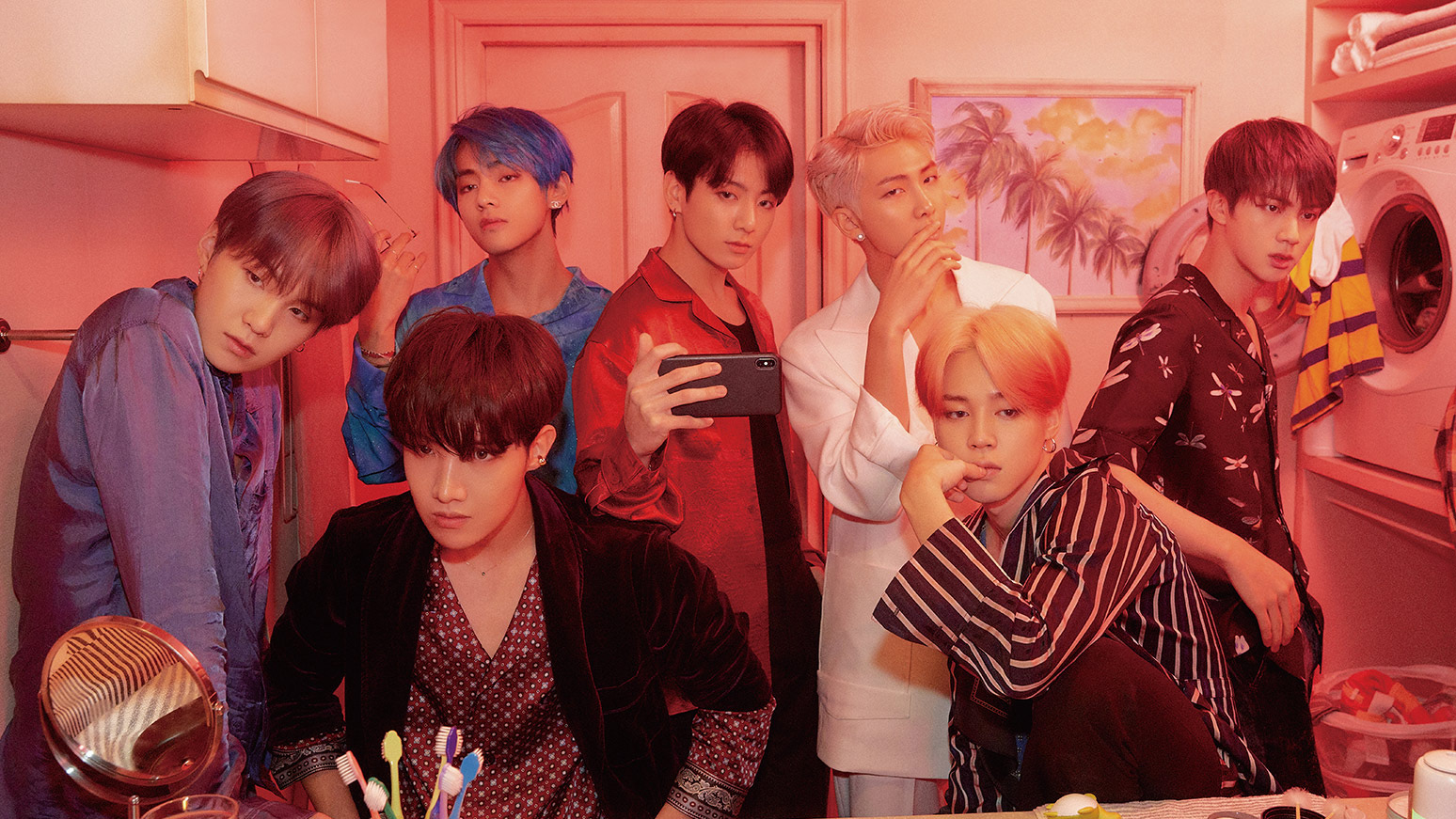 Bighit chính thức xác nhận sẽ không có thành viên BTS nào nhập ngũ năm nay!