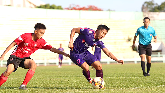 Thi đấu giao hữu giúp cầu thủ sớm trở lại đường đua V League