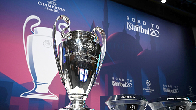 Champions League trở lại vào tháng 8: Cỗ máy in tiền buộc phải lăn