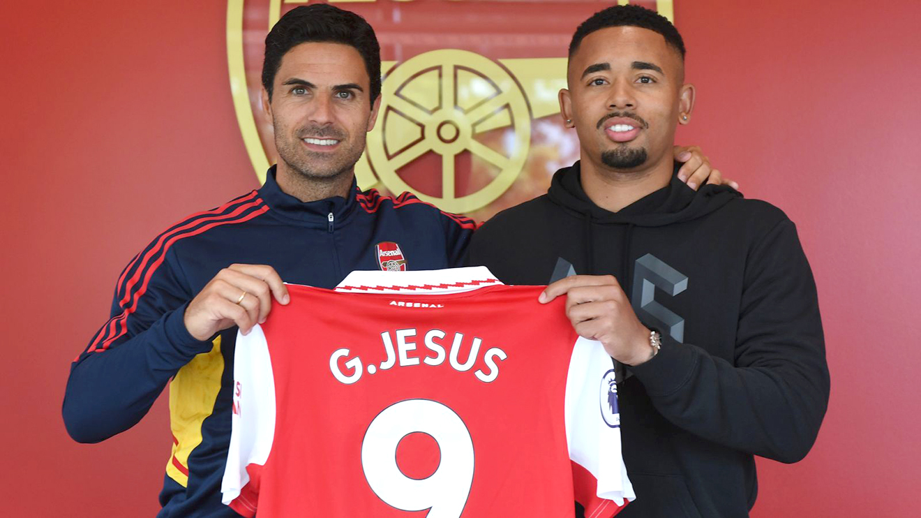 Các “số 9” của Arsenal đã thể hiện thế nào?