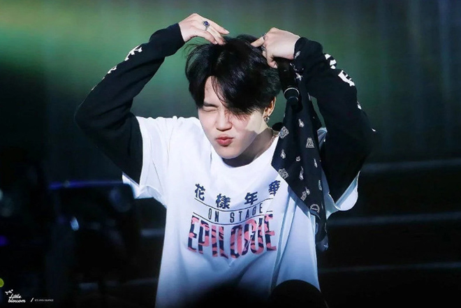 BTS, Jimin, Jimin BTS, Jimin nói về ARMY, Jimin yêu ARMY, Love Yourself, PERSONA, 10 điều Jimin BTS nói về ARMY cho thấy anh yêu fan ‘cuồng’ đến mức nào