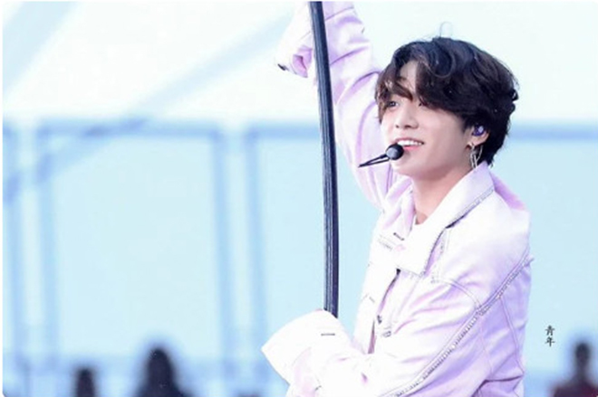 Jungkook, BTS, Jungkook Euphoria, HBO Euphoria, Euphoria phiên bản thứ 3, Halsey