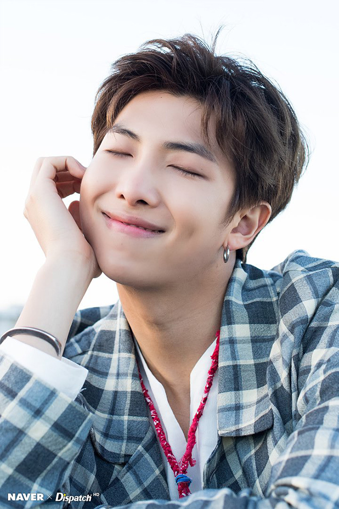 BTS, RM BTS là thánh phá, BTS thói quen, Thói quen BTS, RM, BTS RM, RM BTS, 10 thói quen kỳ quặc của RM BTS không phải ai cũng biết, RM vua từ chối bắt tay