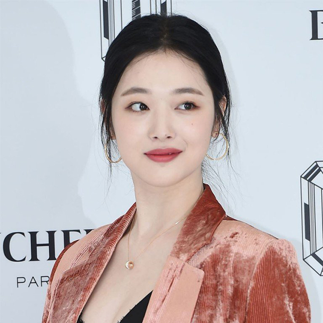 Sulli, Sulli tự vẫn, Sulli trầm cảm, Sao Hàn trầm cảm, Sao Hàn tự vẫn, Kim Jong Hyun, Jeon Mi Seon, sulli choi, Sulli chết, Sulli tự tử, sulli f(x), sao hàn tự tử, kpop