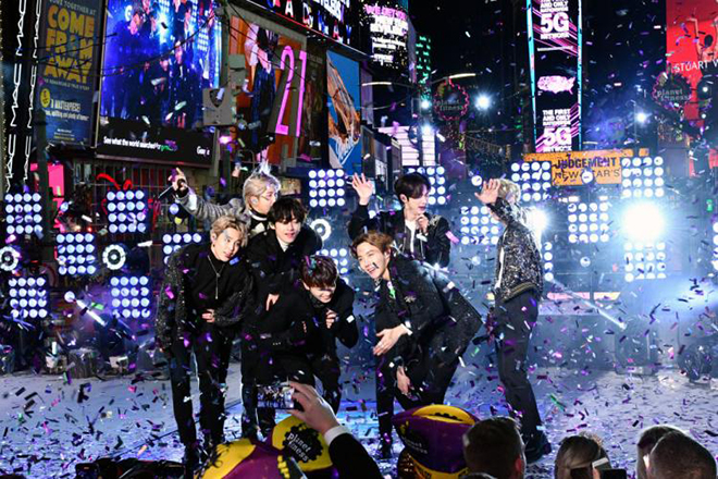 BTS, Bts, Jungkook, New York, Quảng trường Thời đại, Times Square, BTS năm mới, bts