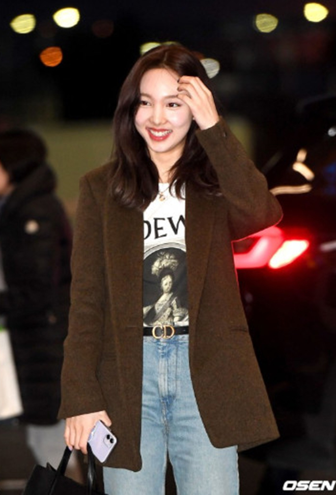 Twice, Nayeon, Hawaii, Cosmpolitan Korea, TWICE