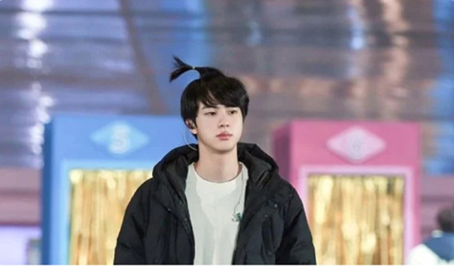 BTS, Bts, Jin, Bí quyết giữ sức trẻ của Jin BTS, Suga, Weverse, bts