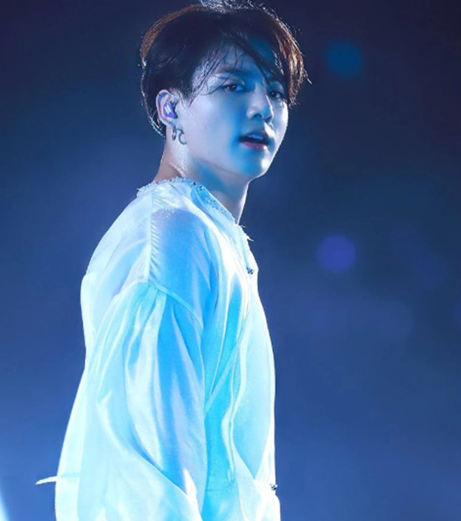 BTS, Jungkook, Jungkook đầy tâm tư, Jungkook tung bài hát mới, Still With You