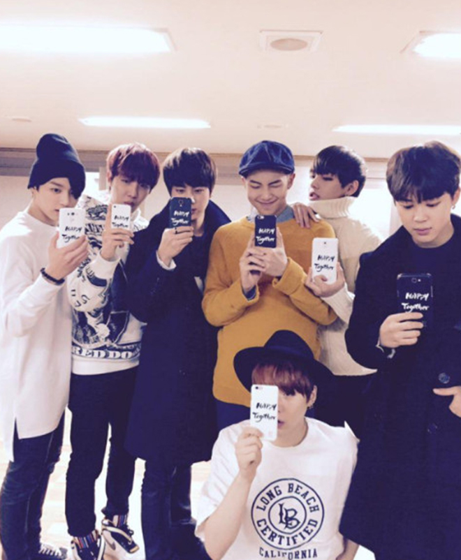 BTS, Jungkook, Jungkook ảnh tự sướng, Jungkook selfie, Jimin, RM BTS, J-Hope