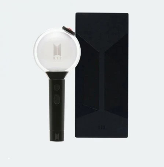 BTS, Đĩa đơn Dynamite, Dynamite, Giả thuyết về tên đĩa đơn Dynamite, ARMY Bomb