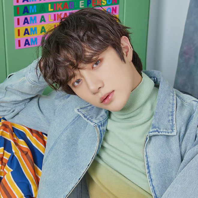 K-pop, Nam thần K-pop có visual như búp bê, V BTS, Beomgyu TXT, Baekhyun EXO