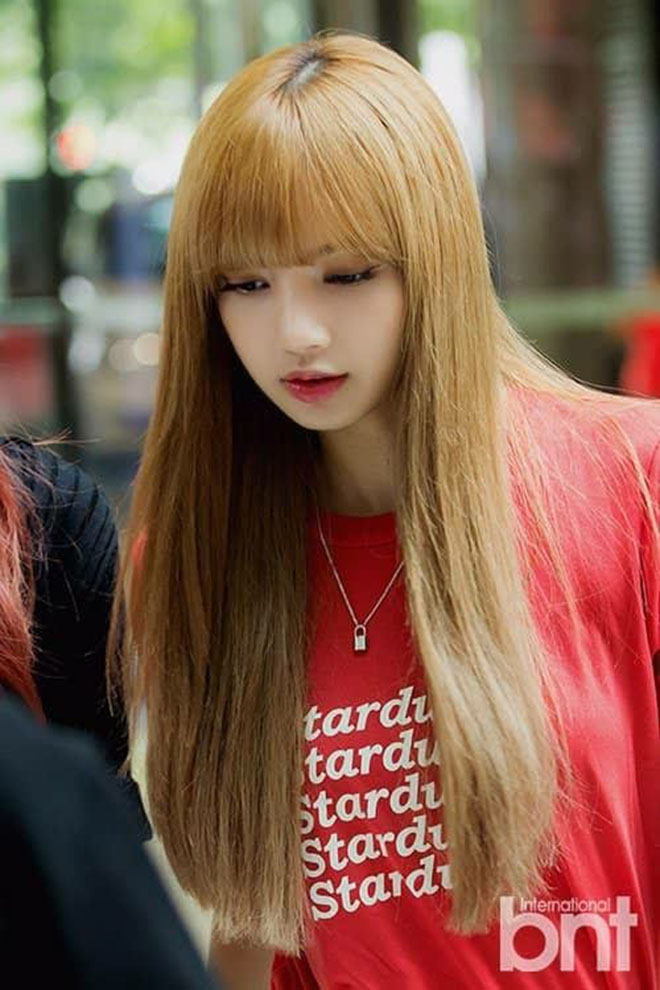 Blackpink, Lisa, Lisa trải nghiệm cay đắng, Jennie, Lisa bị lừa, Jisoo, Rose