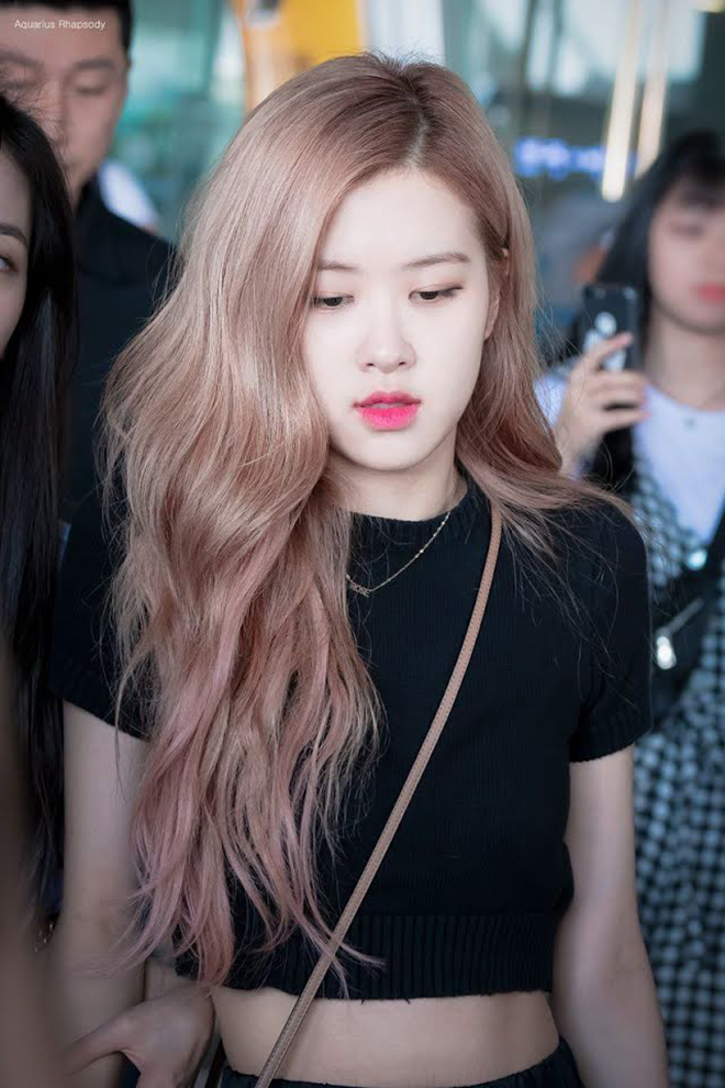 Blackpink, Rose, Rosé, The Album, Rosé luôn để tóc tẩy, Blackpink tại fansign