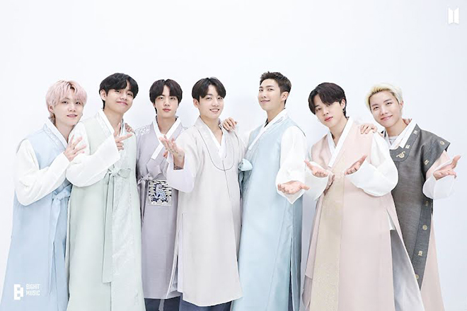 BTS, BTS gửi lời chúc fan nhân Trung thu, BTS mặc hanbok nhân Trung thu, bts