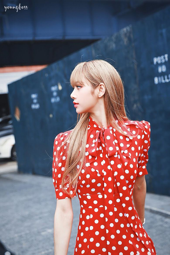 Blackpink, Lisa Blackpink, LALISA, Lisa bốc lửa với màu đỏ rực, Hóng MV LALISA