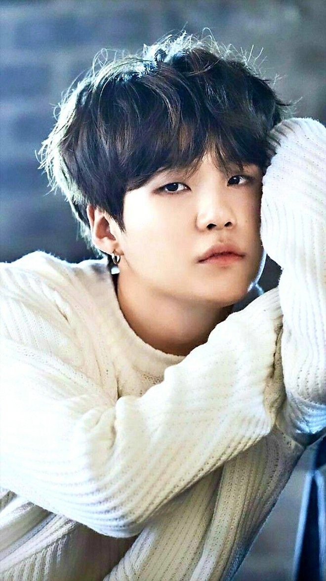 BTS, Suga, Suga BTS từng bị fan dọa kiện vì quá cuốn hút, Min Yoongi, Jin, V BTS