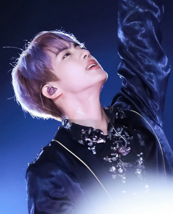 Jin, BTS, Trai đẹp toàn cầu, Jin cơ bắp, Muster, Magic Shop, Trai đẹp toàn cầu Jin BTS, Jin BTS trai đẹp toàn cầu, Whalien 52, Pied Piper, Ddaeng và Dimple, BTS đẹp trai