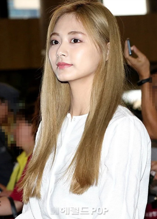 Tzuyu Twice, Twice, Sân bay Quốc tế Gimpo, Tokyo, Tzuyu Twice đẹp không tì vết