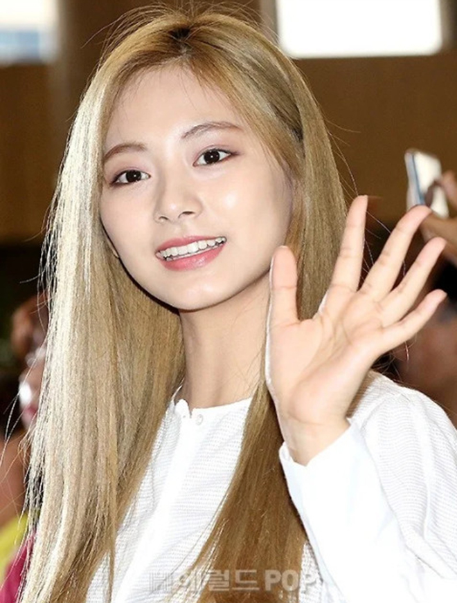 Tzuyu Twice, Twice, Sân bay Quốc tế Gimpo, Tokyo, Tzuyu Twice đẹp không tì vết