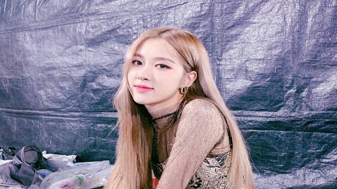 Rosé Blackpink khoe nhan sắc ‘vạn người mê’ trên Instagram