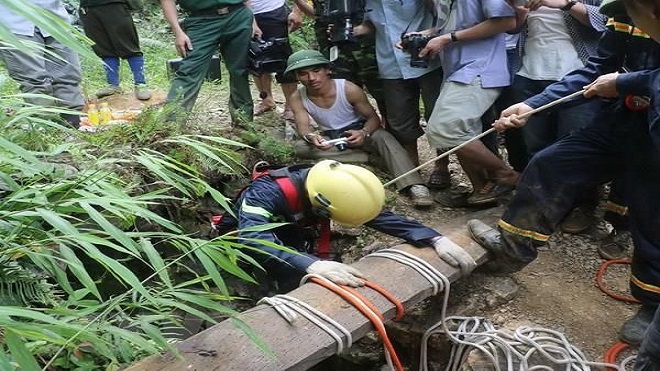 Ngạt khí dưới tầng hầm khách sạn, hai công nhân tử vong tại Thanh Hóa