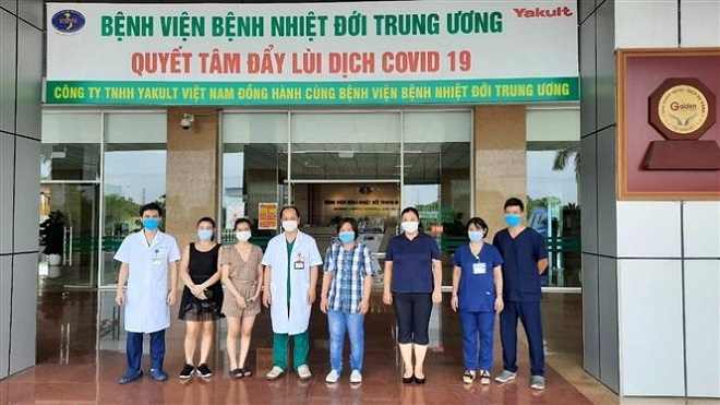 Trong 15 bệnh nhân còn lại đang điều trị COVID-19, hiện có 3 ca âm tính lần 2 trở lên với virus SARS-CoV-2