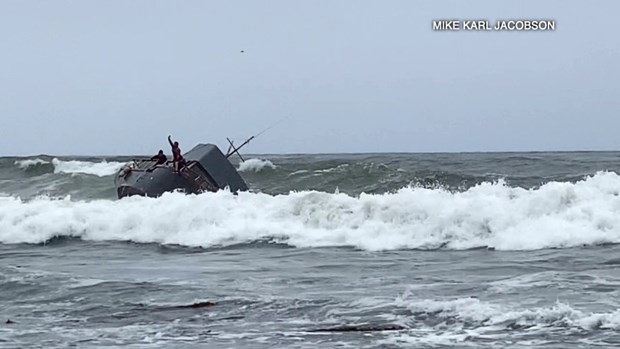 lật tàu, lật tàu ở San Diego, lật tàu ở Mỹ gây nhiều thương vong