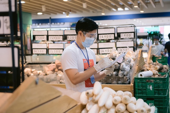 Nghệ sĩ đi tình nguyện mùa dịch, Nghệ sĩ tình nguyện, Nghệ sĩ làm tình nguyện viên, Nghệ sĩ mùa dịch, Nghệ sĩ làm tình nguyện mùa dịch, tình nguyện viên mùa dịch covid-19