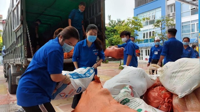 Nhân dân Thủ đô tiếp sức chống dịch, Nhân dân Thủ đô chống dịch Covid-19, nhân dân Thủ đô tiếp sức chống giặc Covid-19, chống giặc Covid-19, Thủ đô chống dịch Covid-19