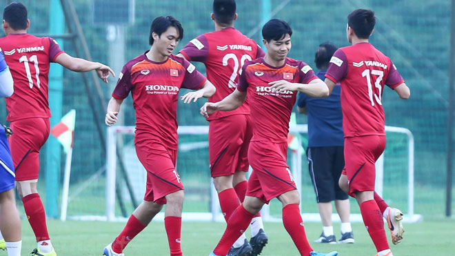 Tuyển Việt Nam hội quân trong tháng 11, ngay sau V-League