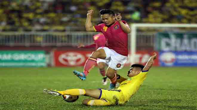 Sài Gòn FC đấu SLNA thiếu 'sao' U23 Việt Nam