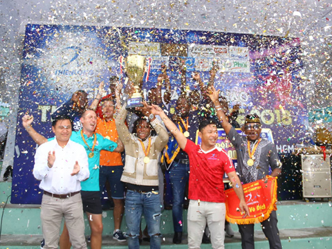 Nhà vô địch Thiên Long League 2018 là CLB đến từ châu Phi African Team Việt Nam. Ảnh: Đình Viên