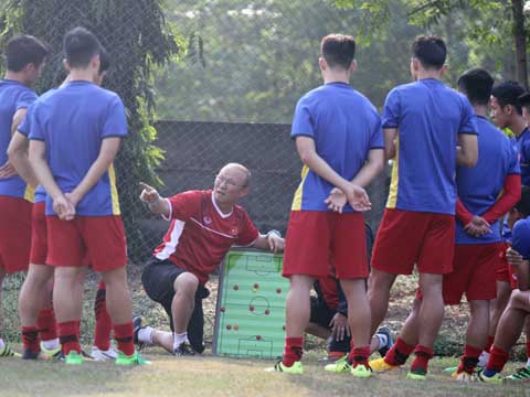 HLV Park Hang Seo luôn có những tính toán rất khó lường. Ảnh: VFF