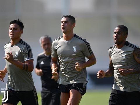 CLB Juventus của Ronaldo rất đáng xem ở Champions League mùa này