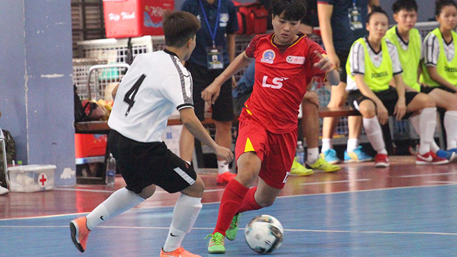 Tưng bừng khai hội futsal nữ TPHCM