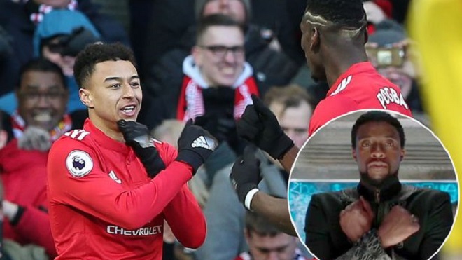 Màn ăn mừng của Lingard và Pogba gây sốt vì ăn theo bom tấn 'Black Panther'