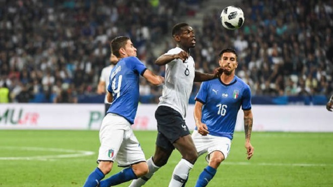 Pogba bị huýt sáo sau khi thực hiện cú sút siêu tệ trong trận thắng của đội tuyển Pháp 