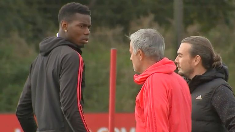 Tiết lộ cuộc nói chuyện giữa Pogba và Mourinho. 'Người đặc biệt' cố tình thể hiện quyền uy 