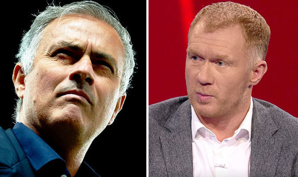 Paul Scholes thay đổi 180 độ khi ủng hộ Mourinho... ở lại M.U