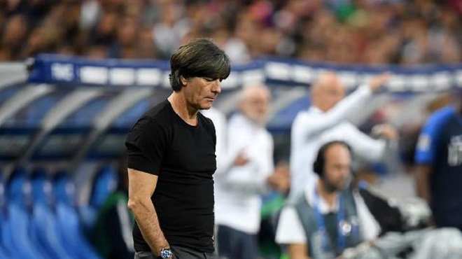 Vì sao tuyển Đức khủng hoảng, Joachim Loew vẫn không bị sa thải?